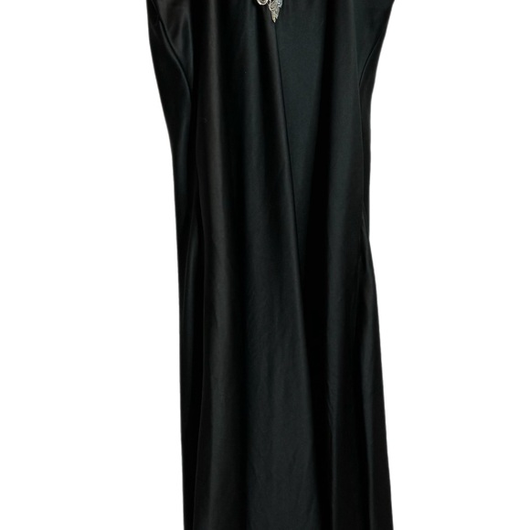 Cheibear (O) Women’s Satin Maxi Nightgown Sz XL Black Cami Lace Cozy Goth EUC - Picture 2 of 4